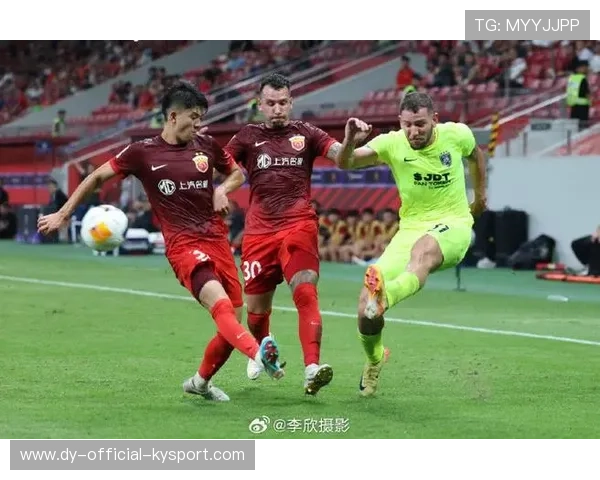 上海海港在亚冠赛场迎来关键战役，柔佛主场火力全开