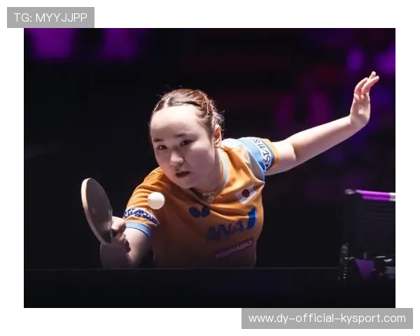 伊藤美诚台前反撕制造超大角度